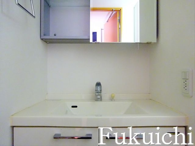 ドゥーエ学芸大学Ⅱの洗面所