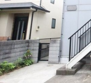 プラムコットのエントランス|エントランスです