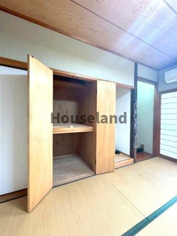 下丹生谷戸建の収納