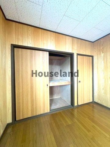 下丹生谷戸建の収納