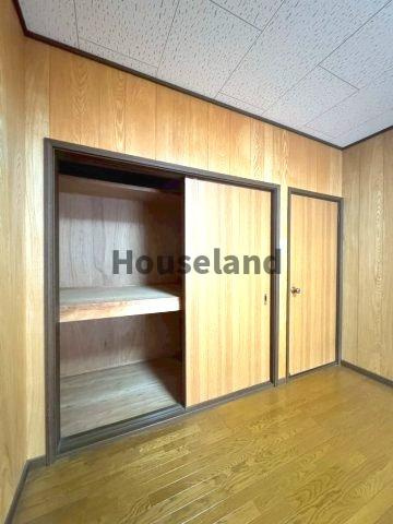 下丹生谷戸建の収納