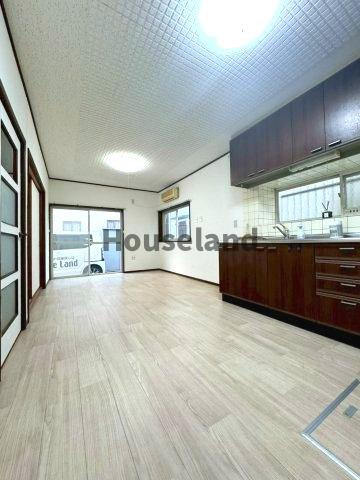 下丹生谷戸建の居間・リビング