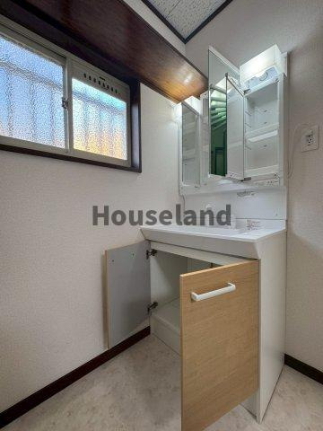 下丹生谷戸建の独立洗面台