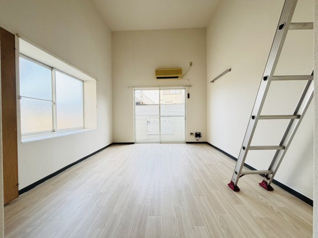 太宰府市朱雀２丁目のアパートの外観