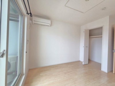 【洋室】 | 穴師台ハイツ