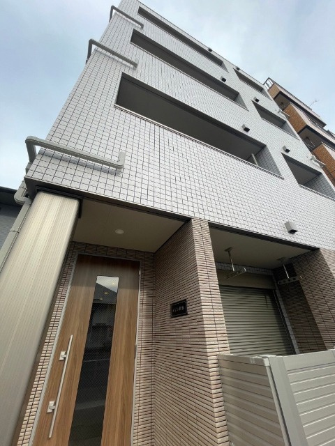 メゾン新和の外観