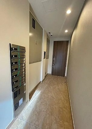 メゾン新和のロビー