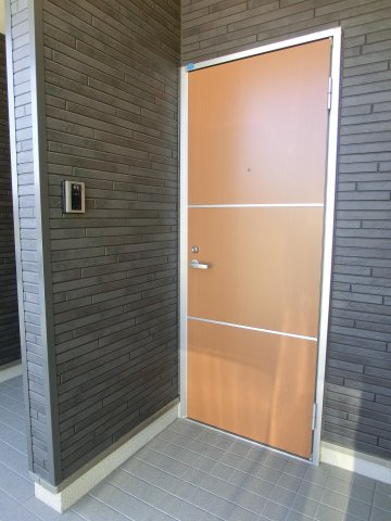 ハッピーフォーエバー花畑のエントランス|清潔なエントランス♪