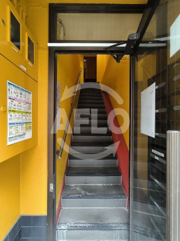 中之島liveのロビー|中之島live　ロビー