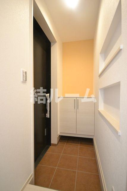 文京区白山４丁目のアパートの玄関