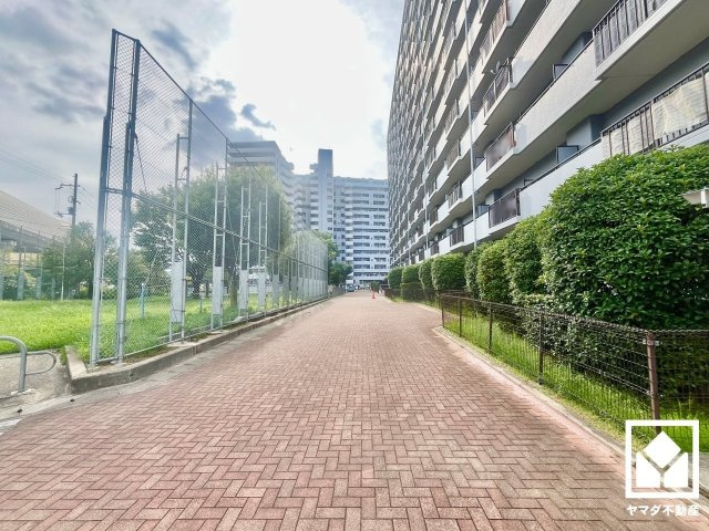 ライオンズマンション京都淀A棟の周辺