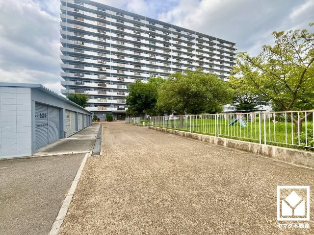 ライオンズマンション京都淀A棟の周辺