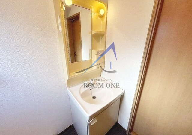 ハビタの洗面所|独立洗面台です。