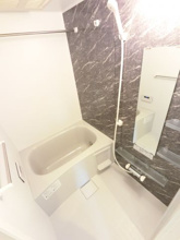 【浴室】 | メルヴェール エスト