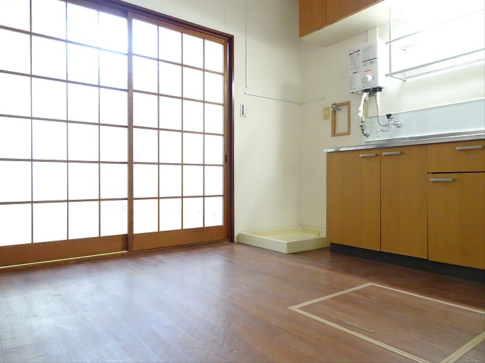 ヴィラ長月の居間・リビング