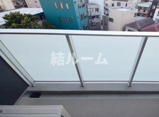 川口市並木３丁目の賃貸マンションのバルコニー