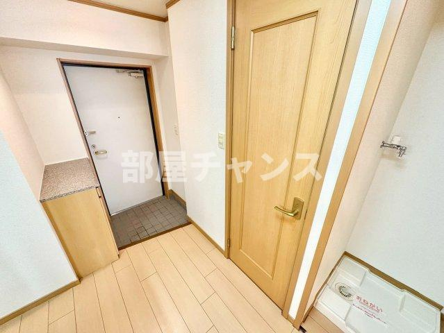 グランツ丸の内の玄関