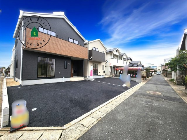 福岡市早良区飯倉8丁目第17-2棟（2号棟）の前面道路含む現地写真|見学の時間などお気軽にお問い合わせ下さい。