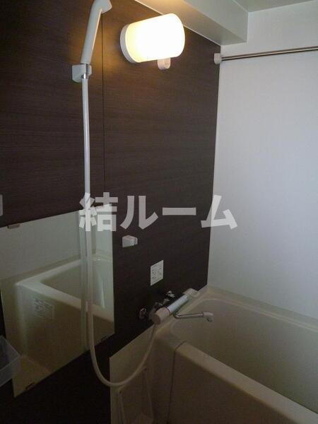 豊島区北大塚３丁目の賃貸マンションの浴室