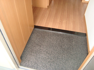 【玄関】 | ラウレア