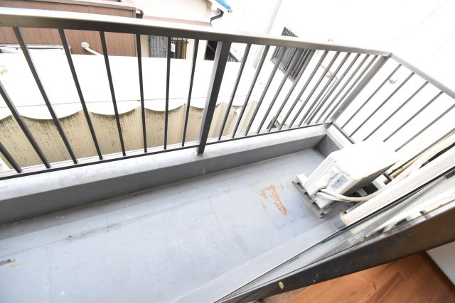 メゾン杉本のバルコニー