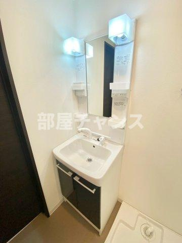 ジーメゾン名古屋牛立ルエーレの洗面所