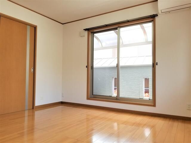 メゾンカワイ第９の居間・リビング