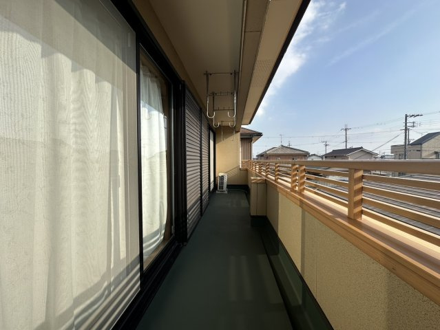 加古川市別府町新野辺　中古戸建のバルコニー