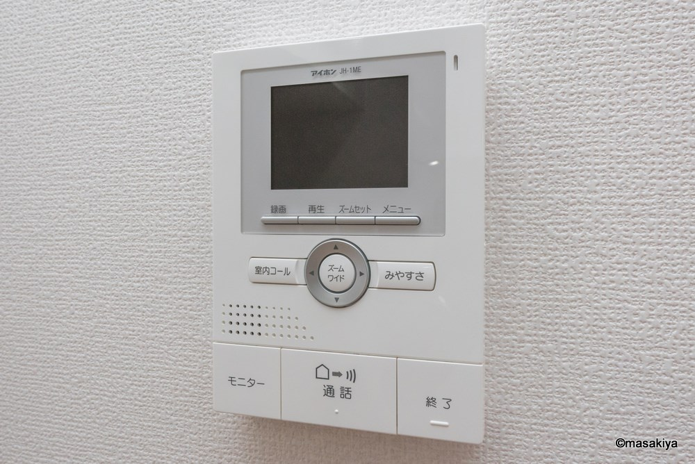 エミナーレのセキュリティ|TVインターホン