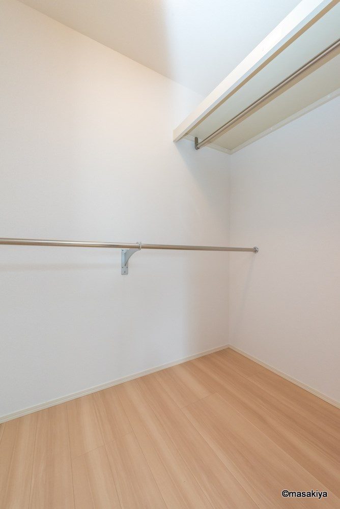 エミナーレの設備|ウォークインクローゼット