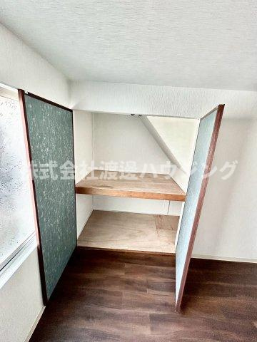 南市岡2丁目一戸建の収納