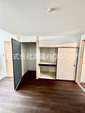 南市岡2丁目一戸建の収納