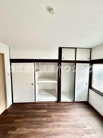 南市岡2丁目一戸建の収納