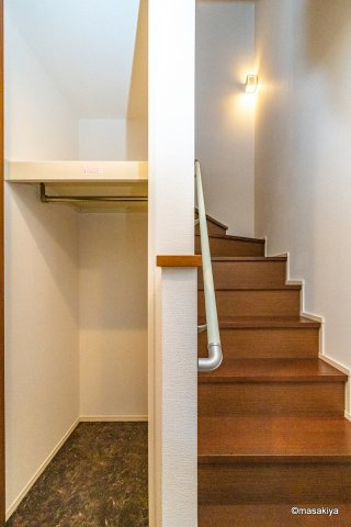 グランモアポムの玄関