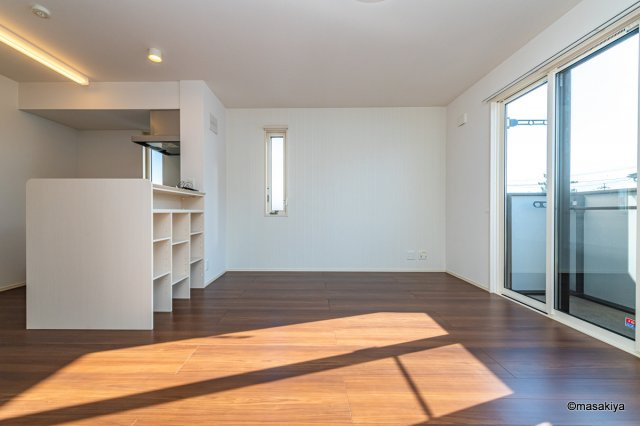 グランモアポムの居間・リビング|リビング