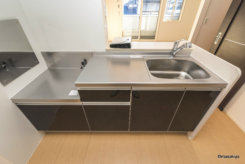 ラ・ヴェリテのキッチン|カウンターキッチン