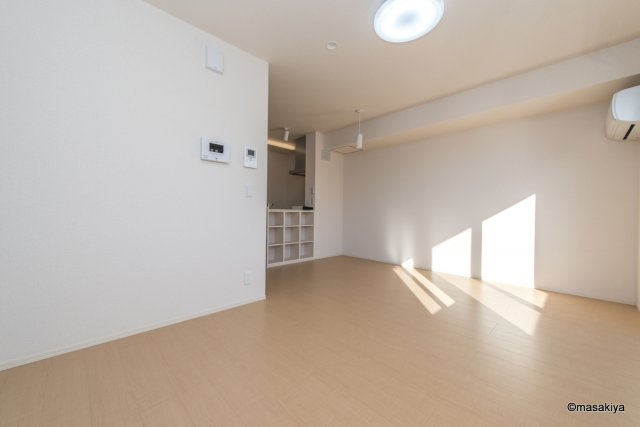 ラ・ヴェリテの居間・リビング