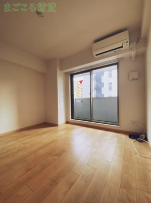 【洋室】 | ロイヤルコート立売堀