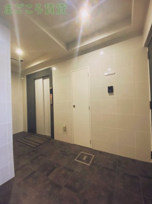 【ロビー】 | ロイヤルコート立売堀