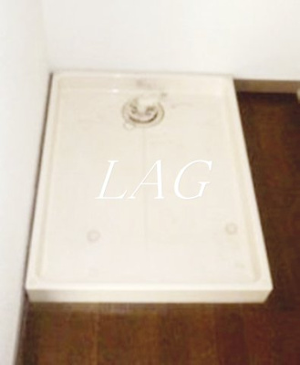 【設備】 | シェンブルグ | 室内洗濯機置き場です。