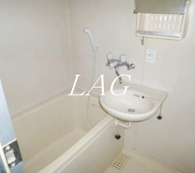 【浴室】 | シェンブルグ | お風呂です。