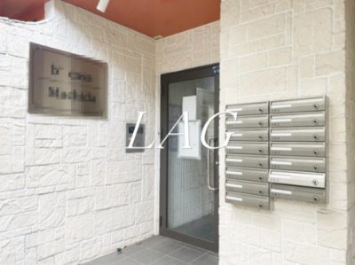 【エントランス】 | b'CASA町田 | エントランスです。