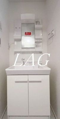 【洗面所】 | カインドネス町田Ⅲ | 独立洗面台です。（同仕様設備です）