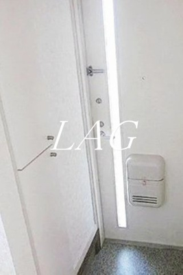 【玄関】 | ファインクレストB | 玄関です。