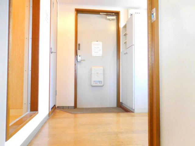 エンジェリ津之江の玄関