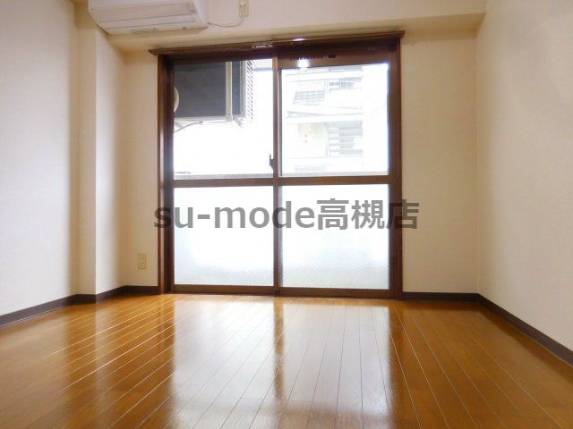 シティハウス・グリンデルの居間・リビング