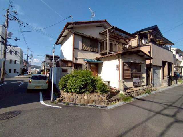 高槻市淀の原町戸建て貸家