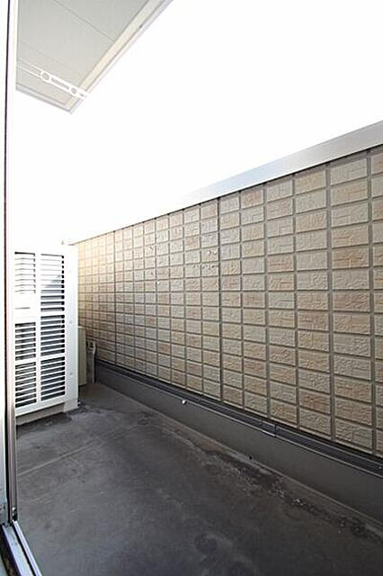 レガート上大岡のバルコニー