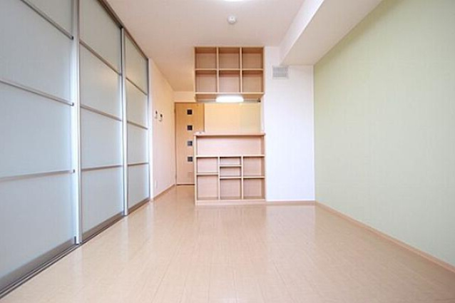 レガート上大岡の居間・リビング