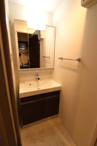 ディー・フラワーの洗面所